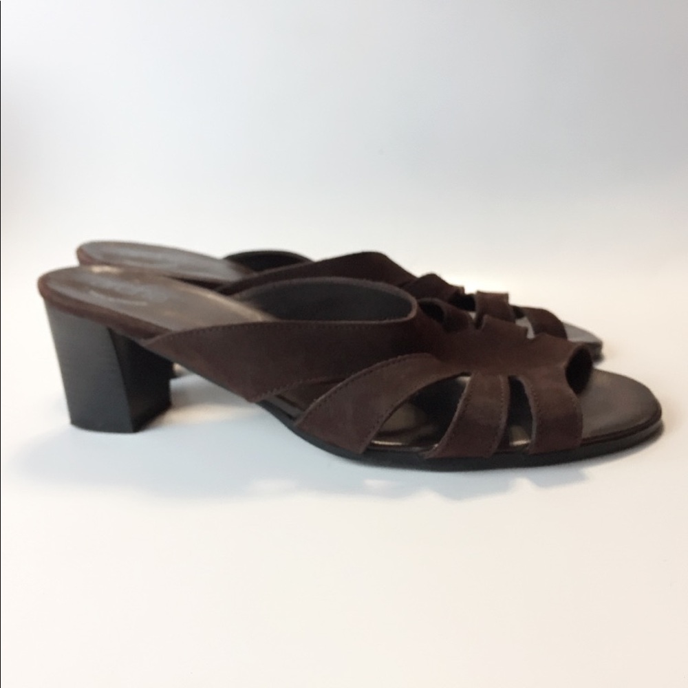 NWOB Arche France Sandals